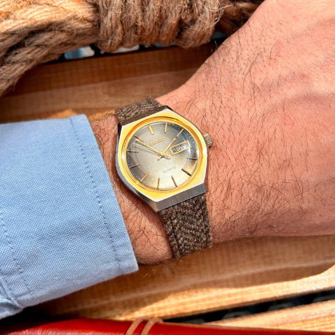 # 1980s <Phasar> Vintage quartz wristwatch ¥ JAPAN MADE